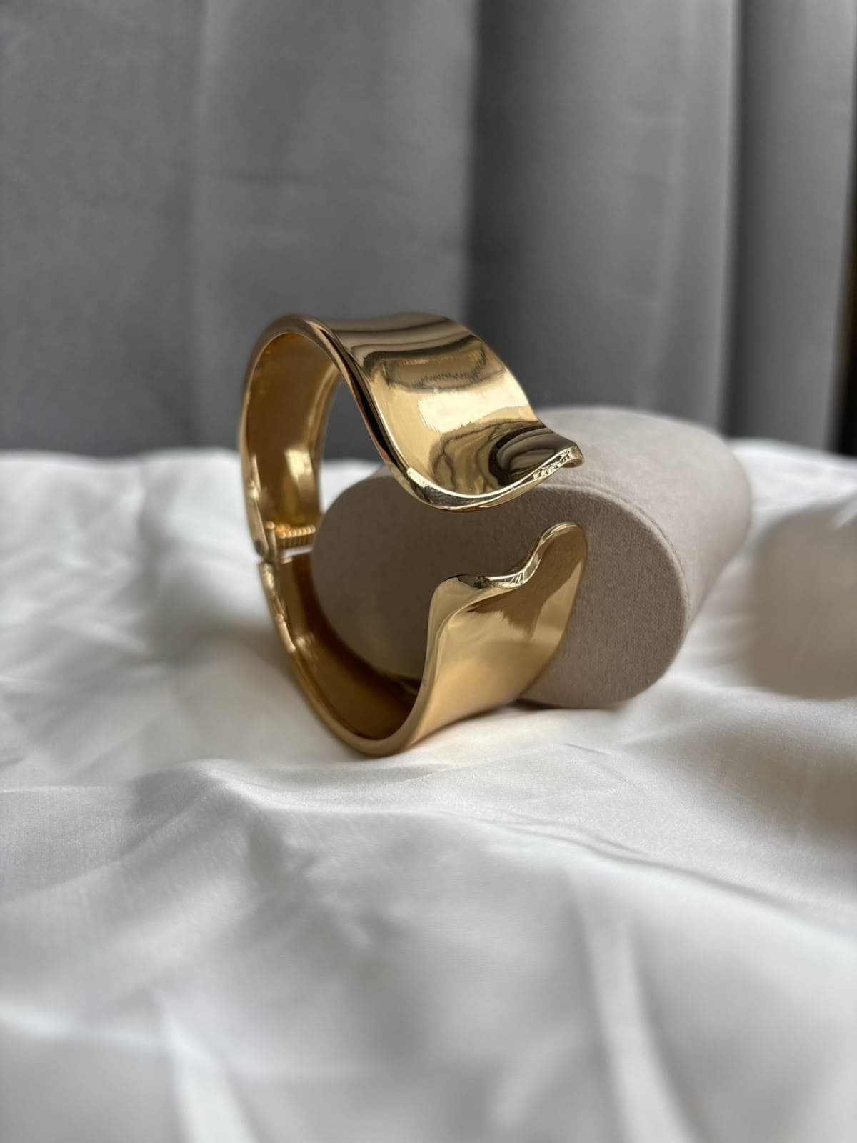 Golden Muse