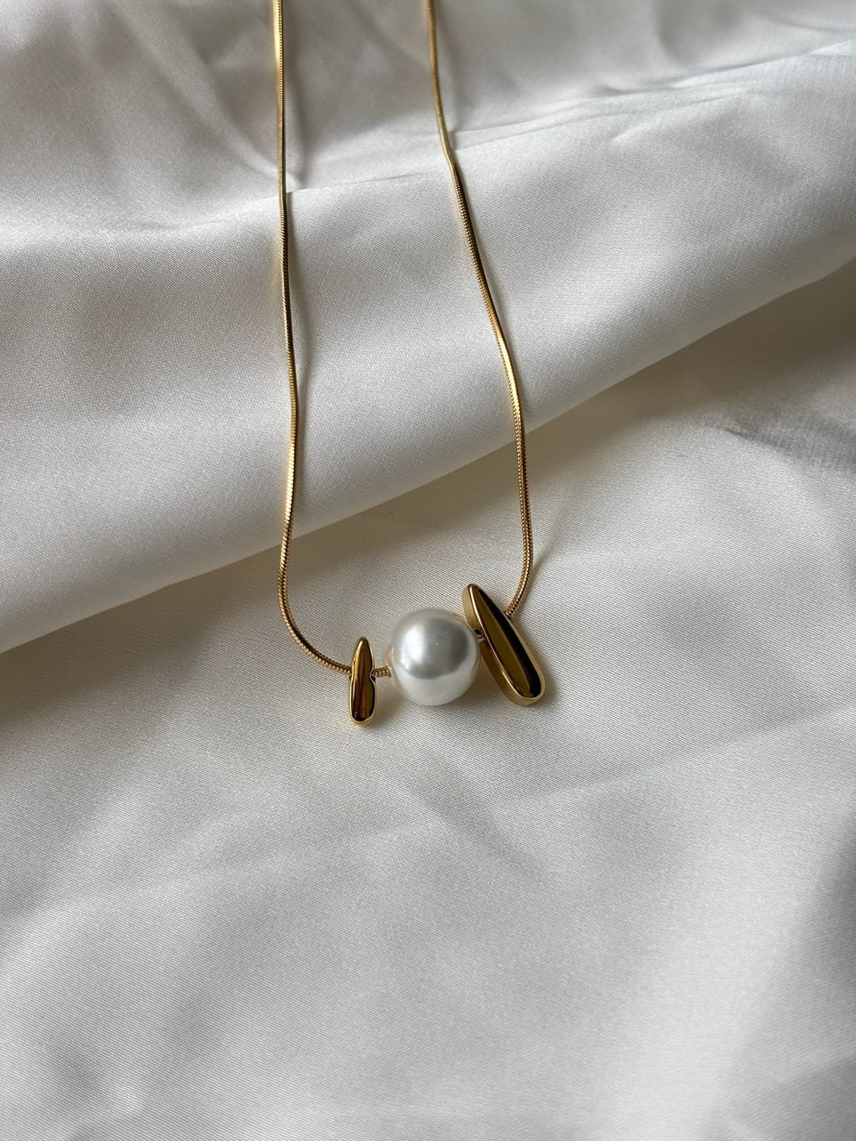 Pearl Affair