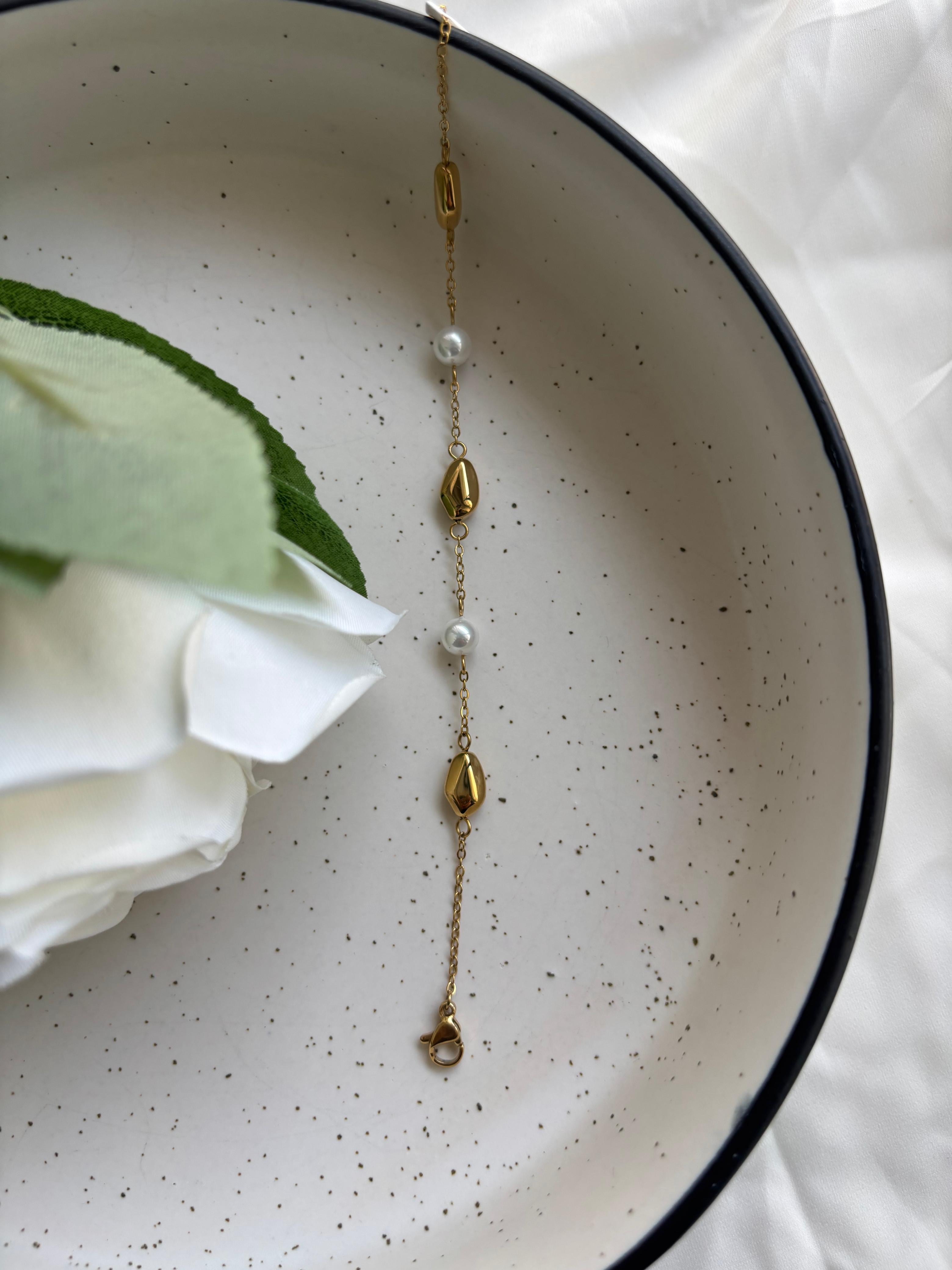 Pearl Pop Bracelet