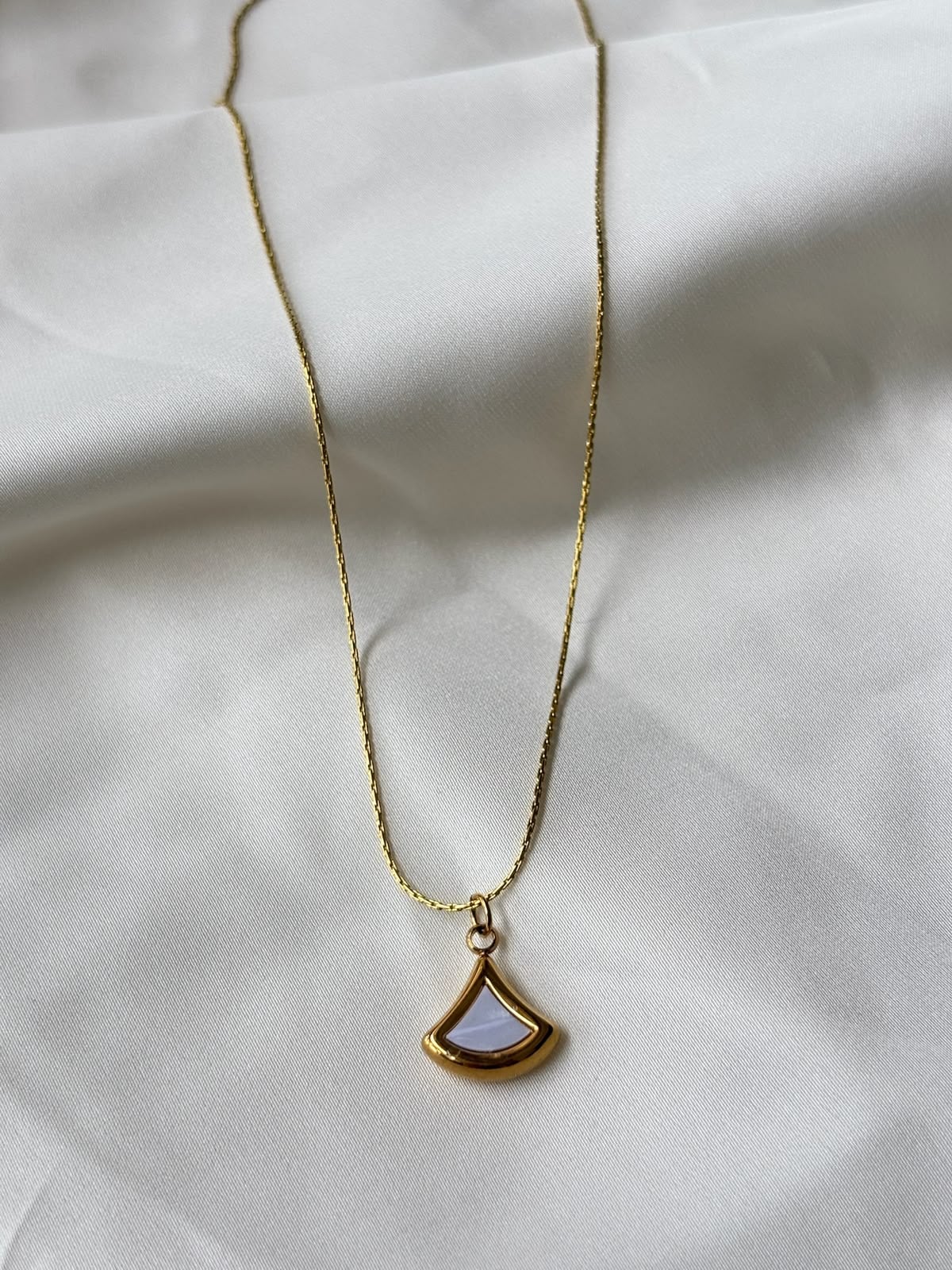Snowfall Pendant